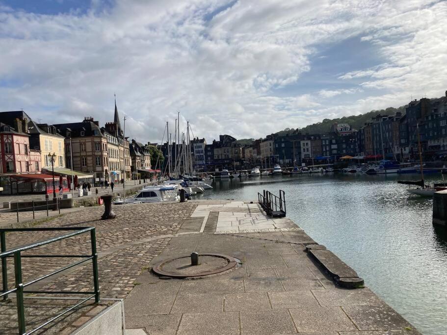 Tendr'Escale, Honfleur Dış mekan fotoğraf